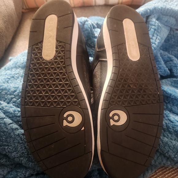 Coach Black and White Leather Sneakers - Picture 7 of 8